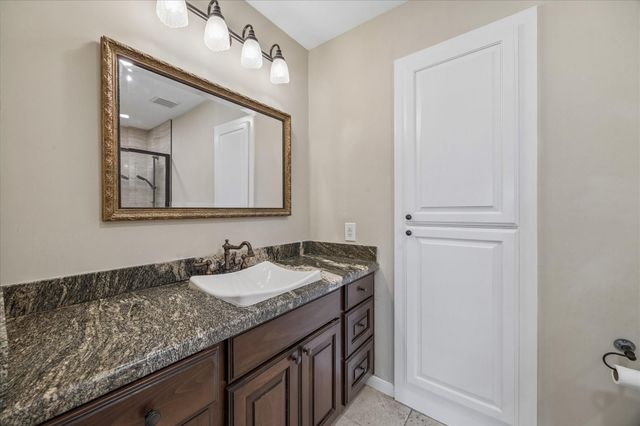 608 Augusta Drive 608, Houston, TX 77057