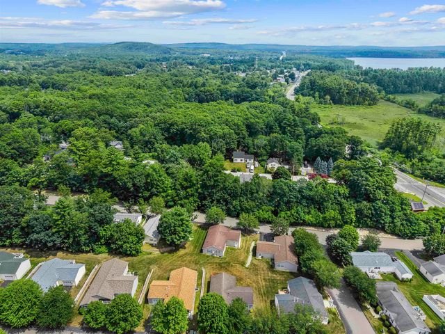 17 Heritage Way, Manchester, NH 03104