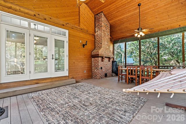 8937 Mcdiarmid Lane, Huntersville, NC 28078