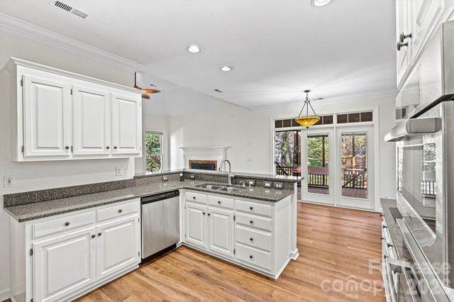8937 Mcdiarmid Lane, Huntersville, NC 28078