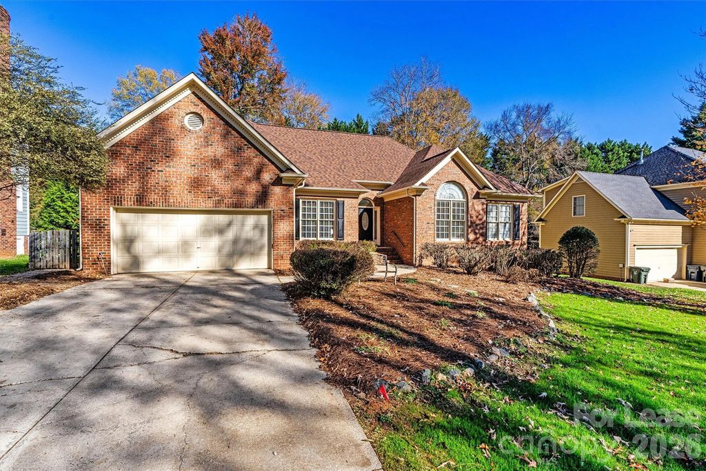 8937 Mcdiarmid Lane, Huntersville, NC 28078