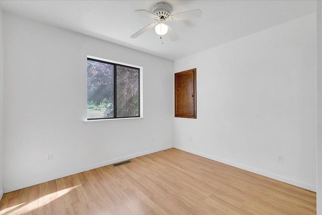 5900 Bald Mountain Rd, Browns Valley, CA 95918