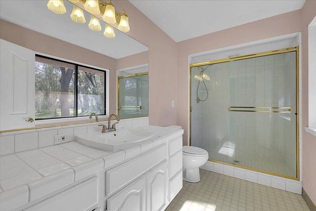 5900 Bald Mountain Rd, Browns Valley, CA 95918