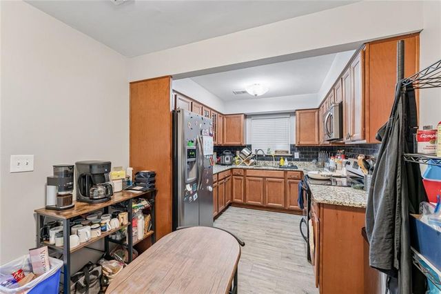 1119 Riverbend Club Drive SE, Atlanta, GA 30339
