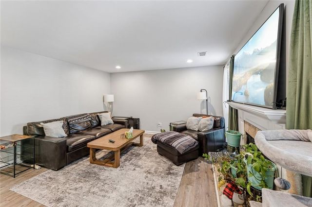1119 Riverbend Club Drive SE, Atlanta, GA 30339