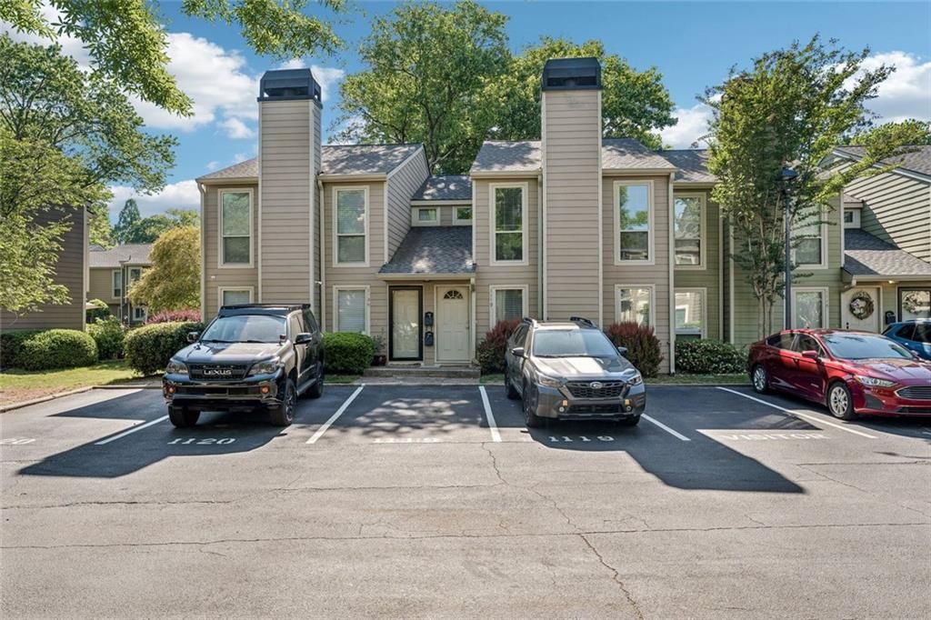 1119 Riverbend Club Drive SE, Atlanta, GA 30339