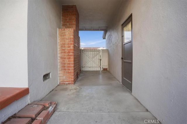 903 Crestfield, Duarte, CA 91010