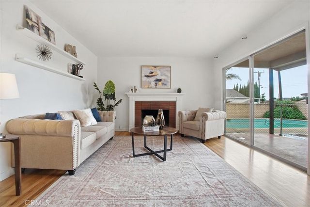 903 Crestfield, Duarte, CA 91010