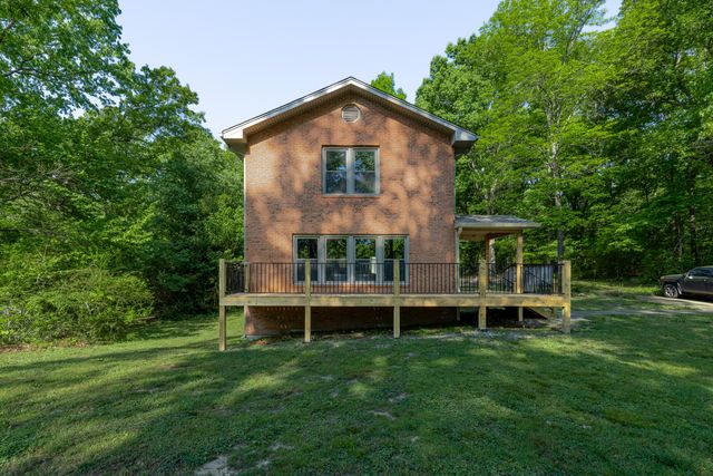 573 Ross Hollow Road, Ringgold, GA 30736