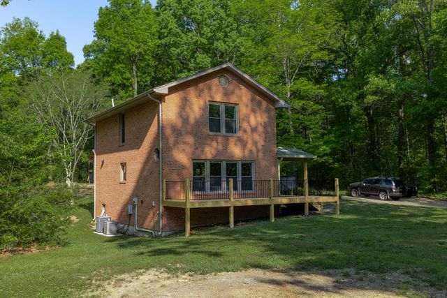 573 Ross Hollow Road, Ringgold, GA 30736