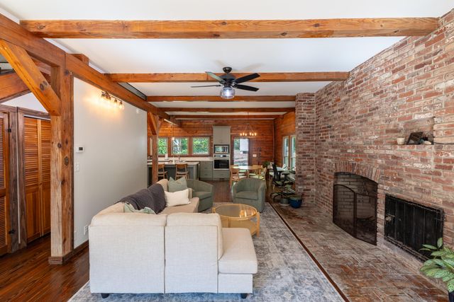 573 Ross Hollow Road, Ringgold, GA 30736