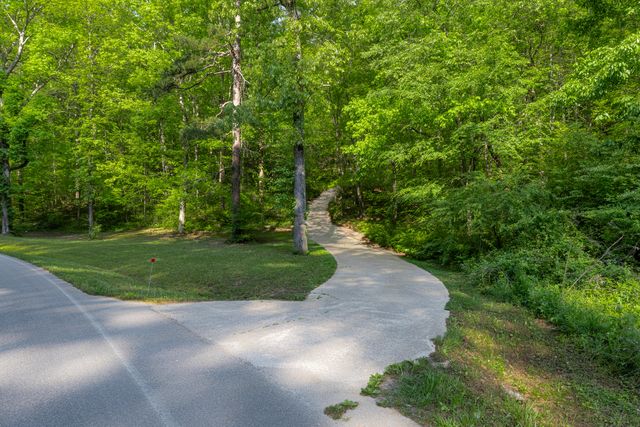 573 Ross Hollow Road, Ringgold, GA 30736
