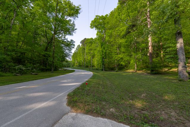 573 Ross Hollow Road, Ringgold, GA 30736