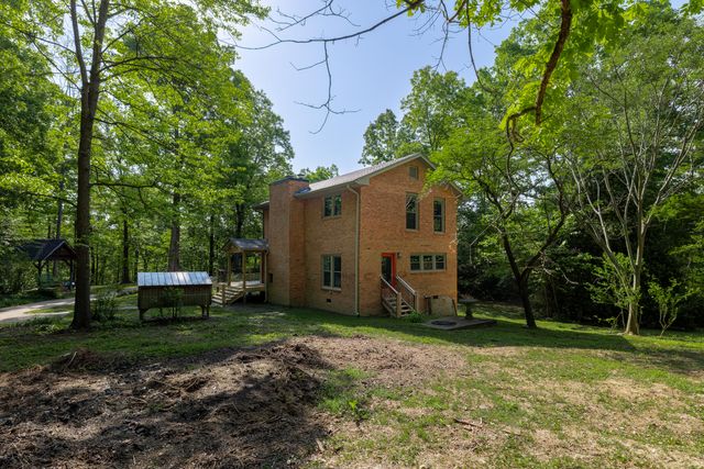573 Ross Hollow Road, Ringgold, GA 30736