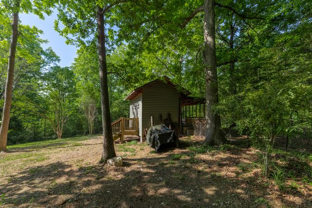 573 Ross Hollow Road, Ringgold, GA 30736