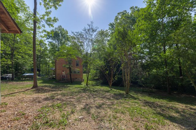 573 Ross Hollow Road, Ringgold, GA 30736