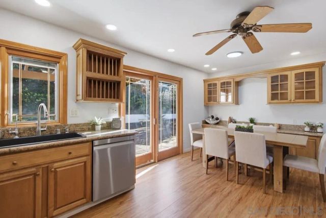 11385 Paseo Albacete, San Diego, CA 92129