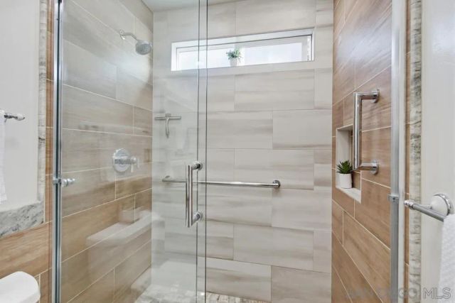 11385 Paseo Albacete, San Diego, CA 92129