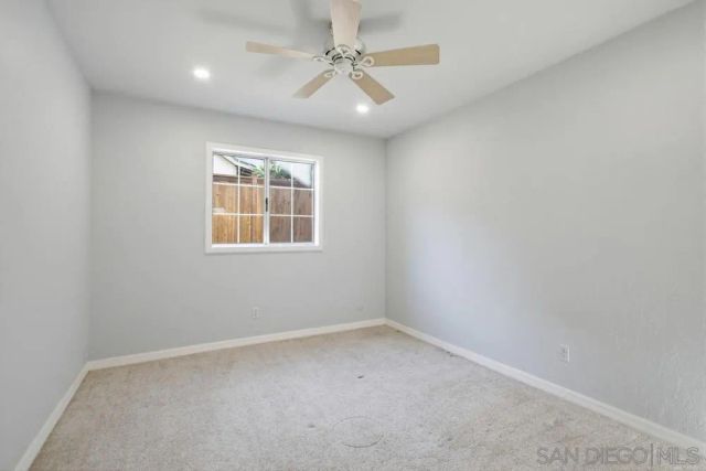 11385 Paseo Albacete, San Diego, CA 92129