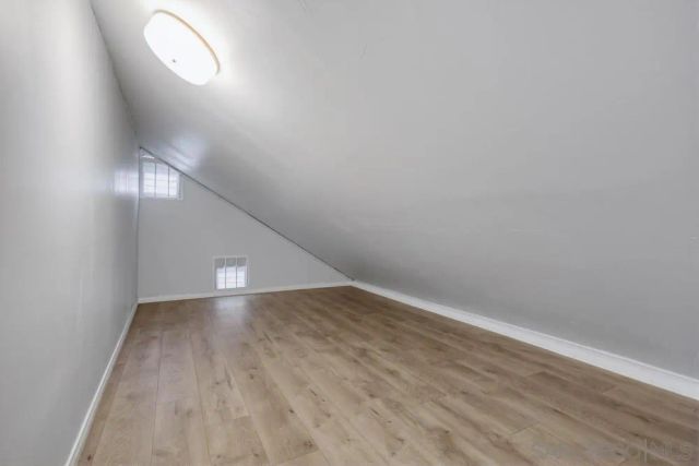 11385 Paseo Albacete, San Diego, CA 92129