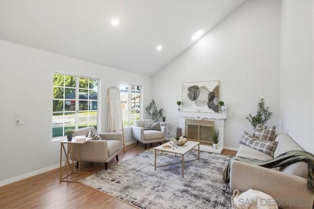 11385 Paseo Albacete, San Diego, CA 92129