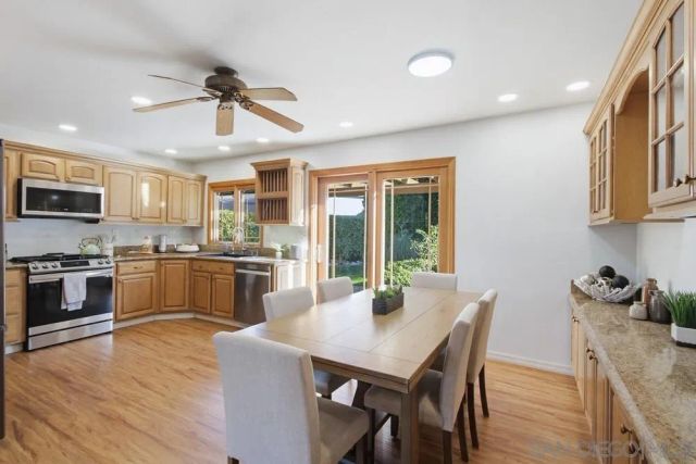 11385 Paseo Albacete, San Diego, CA 92129