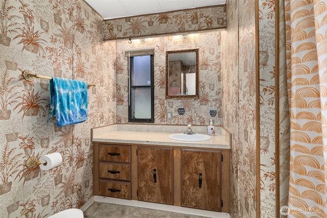 4692 Sherman Heights Road, Bremerton, WA 98312