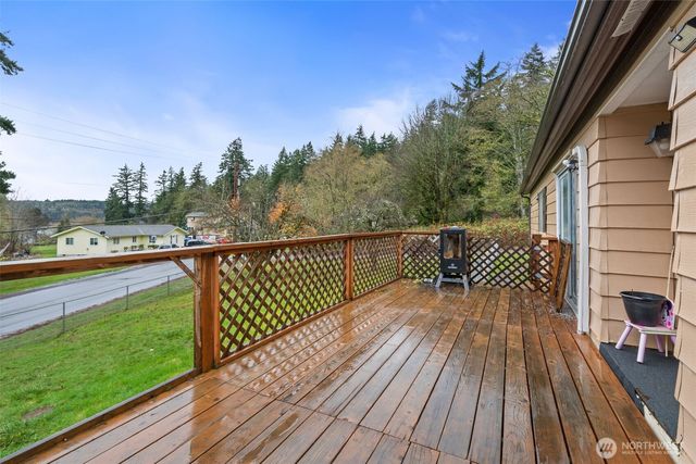 4692 Sherman Heights Road, Bremerton, WA 98312