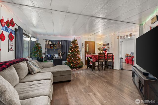 4692 Sherman Heights Road, Bremerton, WA 98312