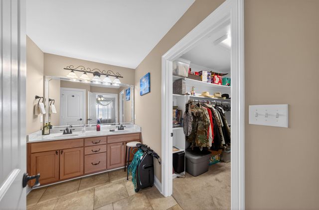 1442 Garner Lane, Longview, TX 75605