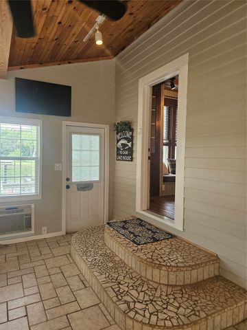 3814 Pawnee Court, Granbury, TX 76048