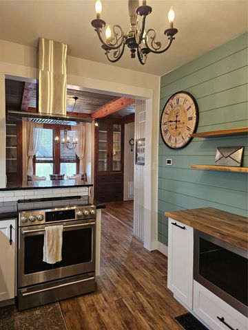 3814 Pawnee Court, Granbury, TX 76048