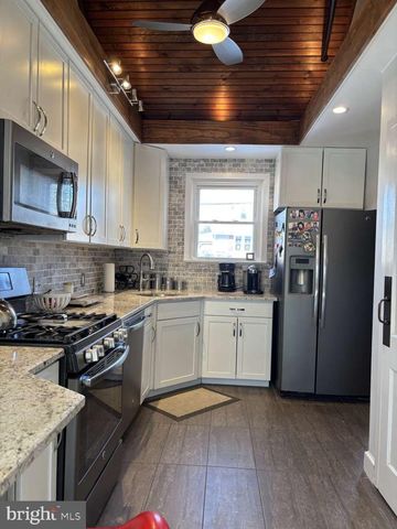 45 HANSEN AVE, Hamilton, NJ 08610