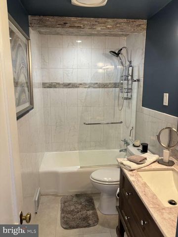 45 HANSEN AVE, Hamilton, NJ 08610