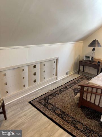 45 HANSEN AVE, Hamilton, NJ 08610