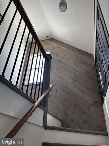 45 HANSEN AVE, Hamilton, NJ 08610