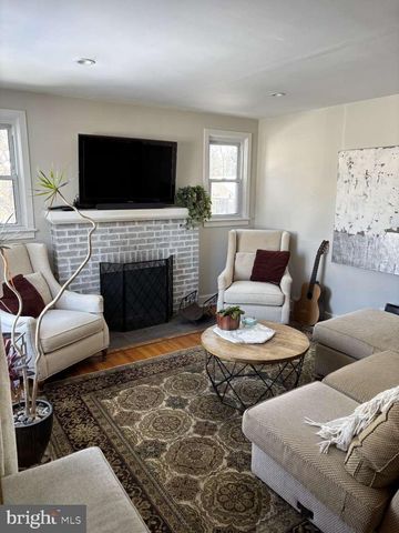 45 HANSEN AVE, Hamilton, NJ 08610