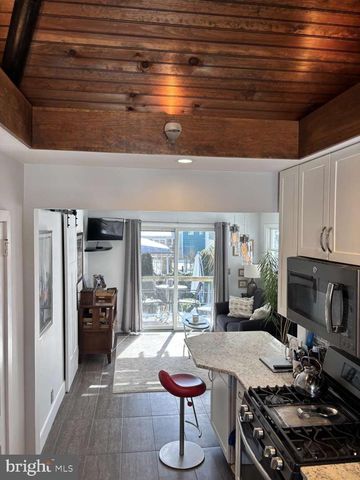 45 HANSEN AVE, Hamilton, NJ 08610