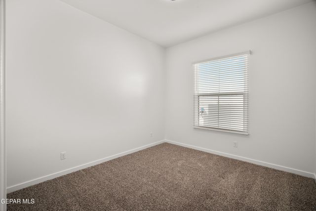 13424 Emerald Walk Court, El Paso, TX 79928
