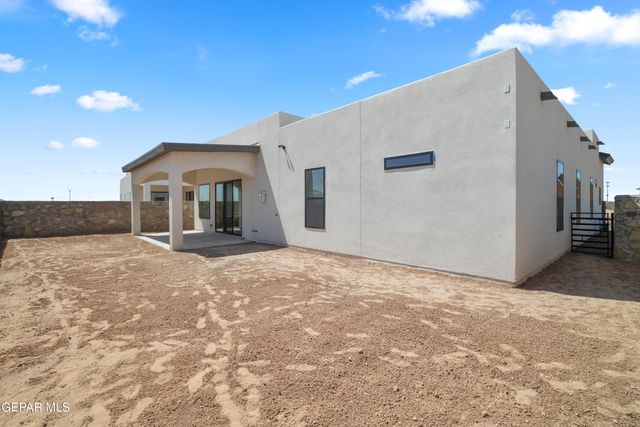 13424 Emerald Walk Court, El Paso, TX 79928