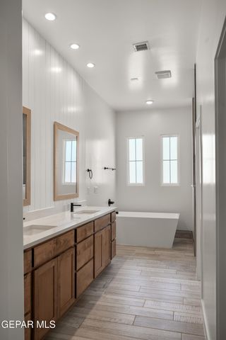 13424 Emerald Walk Court, El Paso, TX 79928