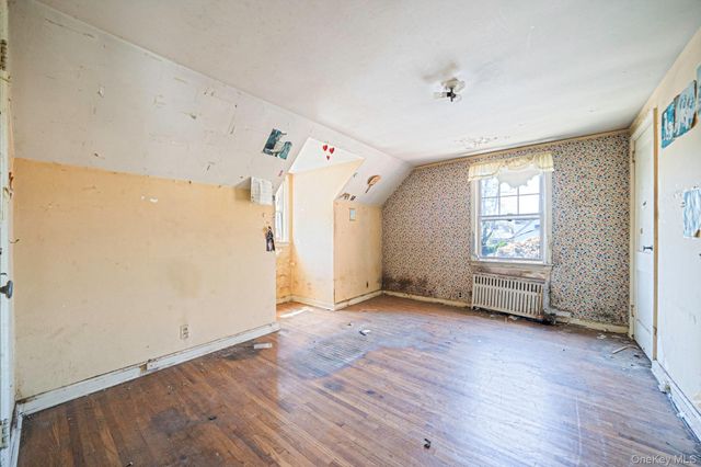 140 Freeman Avenue, Elmont, NY 11003