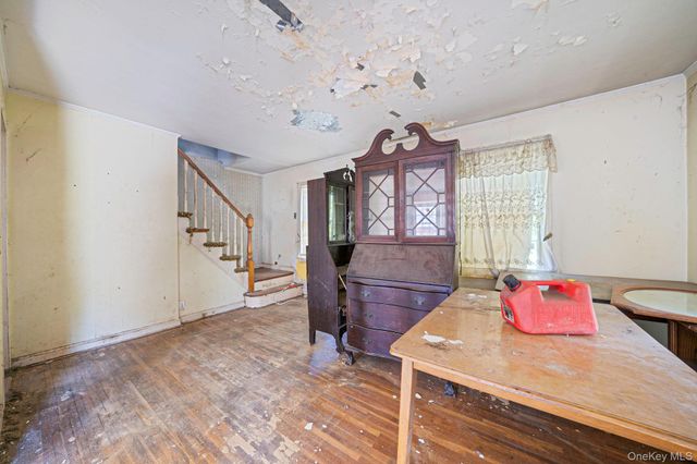 140 Freeman Avenue, Elmont, NY 11003