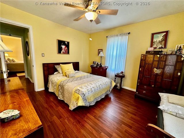 709 Kasick Drive, St Albans, WV 25177