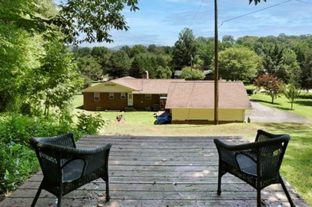 1654 Myers Chapel Road, Hayesville, NC 28904