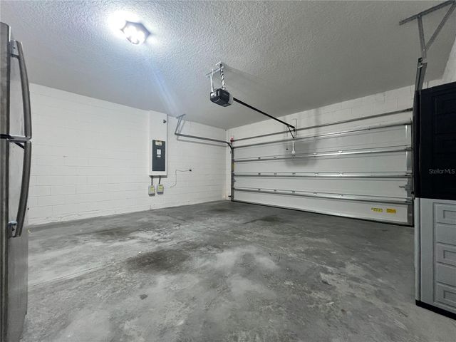 301 JACKSON LOOP, Deland, FL 32724