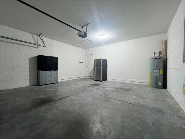 301 JACKSON LOOP, Deland, FL 32724