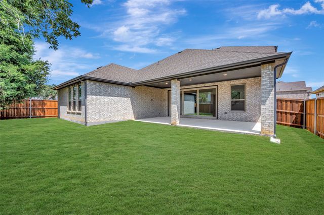 3008 Sandy Springs Drive, Arlington, TX 76017