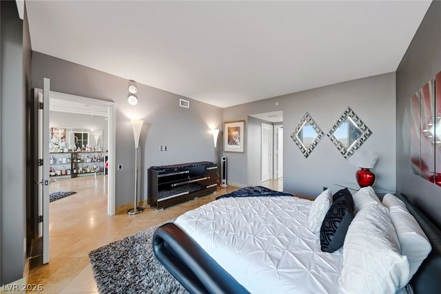 322 Karen Avenue 3802, Las Vegas, NV 89109