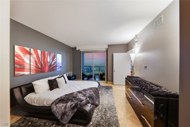 322 Karen Avenue 3802, Las Vegas, NV 89109